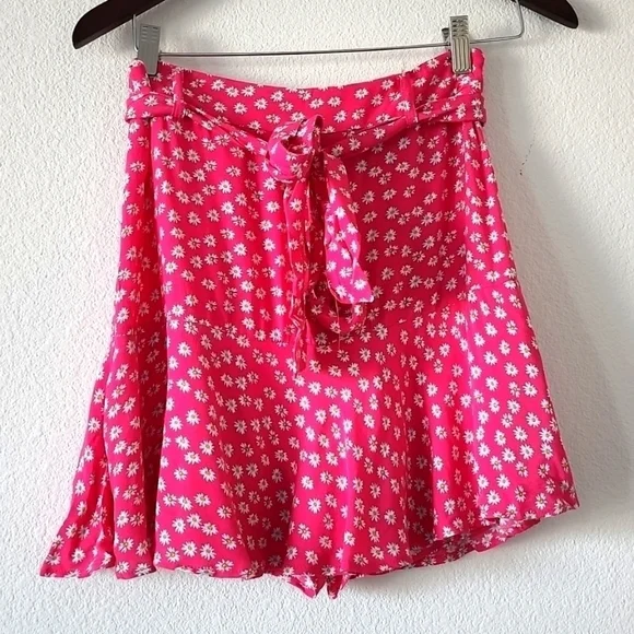 Zara Pink floral Belted Prairie Cottagecore Botanical Peasant Short Skirt skort - Picture 2 of 14
